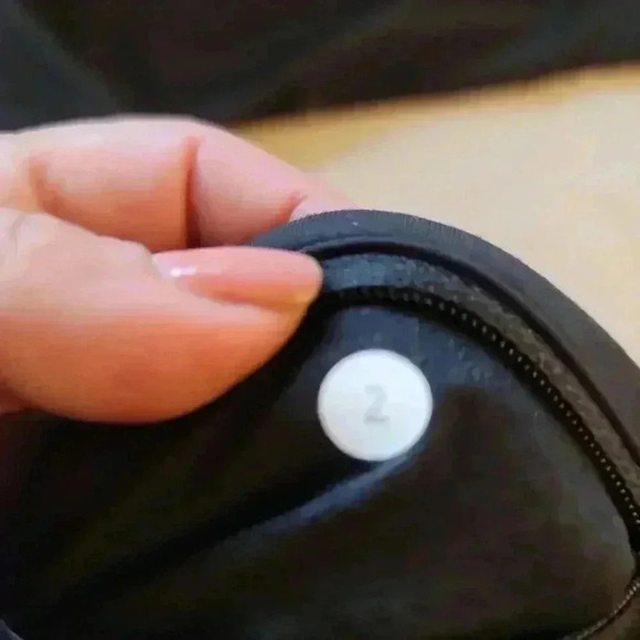 Lululemon Athletica Leggings Bundle Set Of 4 Different Sizes See Details - Picture 7 of 9